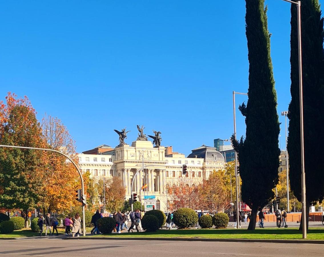 Pension Rivera Madrid Exterior foto